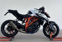 KTM 1290 Super Duke R 1.3 V-twin Manuell, 180hk Akrapovic