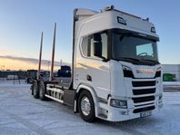 Scania R660 B6x4NB Timmerbil med kran