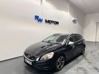 Volvo V60 D5 AWD 215hk R-Design Drag D-värm Navi Keyless