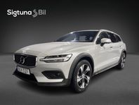 Volvo V60 Cross Country D4 AWD AUT/DRAG/ PANO / VOC/ SKINN