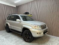 Toyota Land Cruiser Prado 4.0 V6 4WD 8 sits Dragkrok Värmare