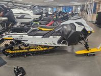 Ski-Doo SUMMIT EDGE 850 E-TEC 154