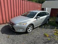 Ford Mondeo Kombi 2.5 Ghia X Euro 4,,Trasig motor!!!!!!