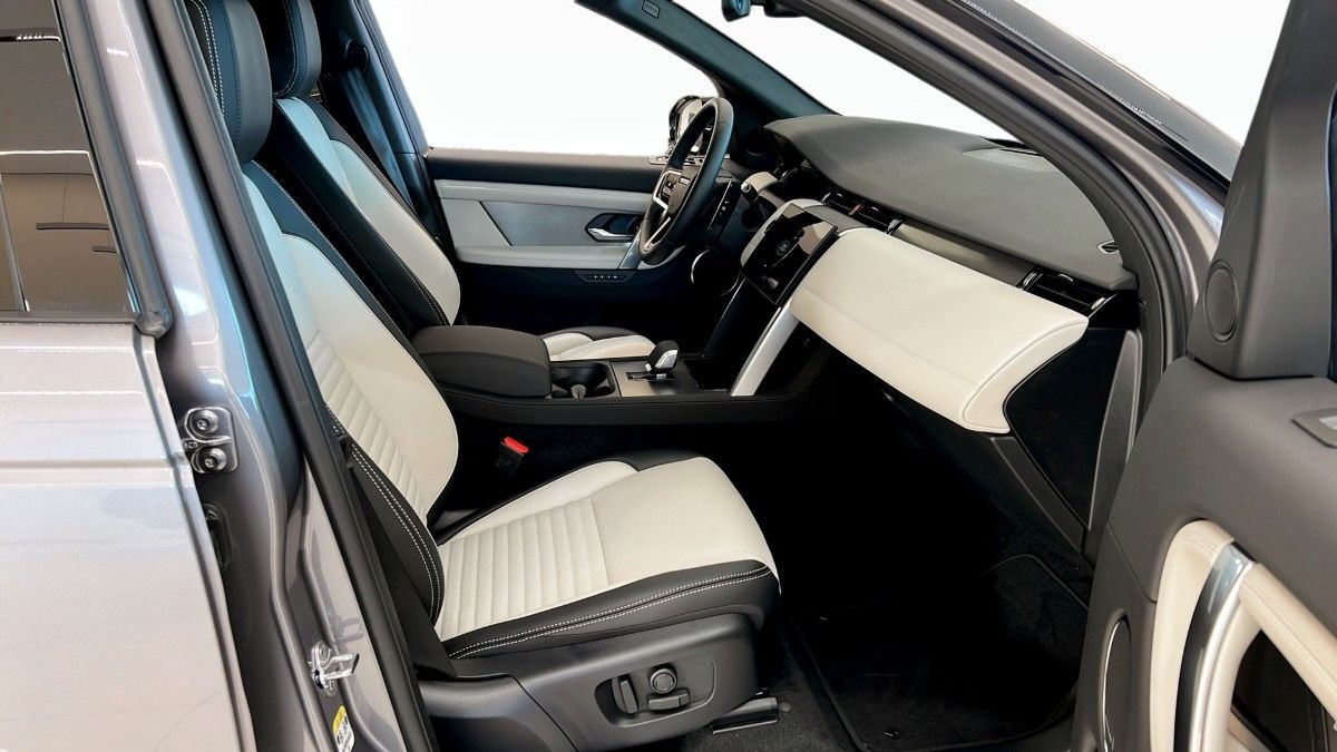 Land Rover Discovery Sport P270e AWD Automatisk, 269hk, 2025