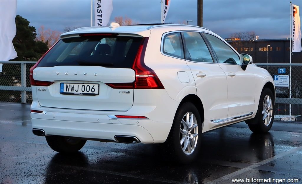 Volvo XC60 T8 AWD Twin Engine...