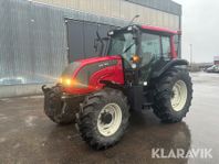 Traktor Valtra N101 Hitech skogsutrustad med