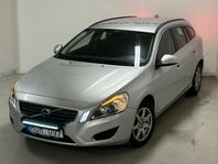 Volvo V60 D2 Powershift Momentum /Drag /Värmare /Kamrem bytt