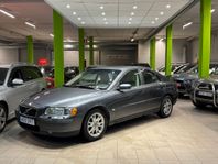 Volvo S60 2.5T Kinetic Ny Servad