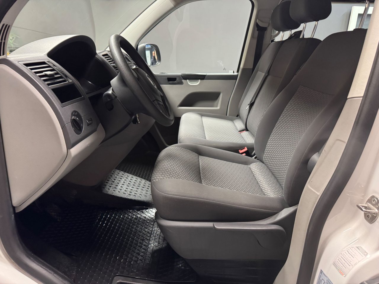 Volkswagen Caravelle 2.0 TDI ...