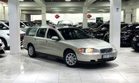 Volvo V70 2.4 Kinetic /Nybes/NyServ/Drag/2-Ägare/S O V Hjul