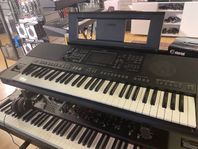 Yamaha PSR-SX900 keyboard