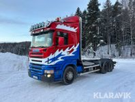 Lastbilschassi Scania R580LB6X4HNB