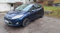 Ford Fiesta 1.25 5d Titanium 82hk En brukare Nybesiktad