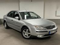 Ford Mondeo AUTOMAT-NYSERVAD/DRAGKROG/BESIKTAD-2025-11-30