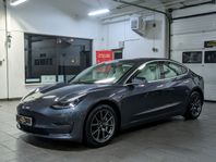 Tesla Model 3 Long Range AWD I MOMS I Autopilot I Vitt Läder