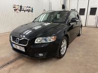 Volvo V50 D3 5-cyl Aut Classic Momentum Skinn Drag