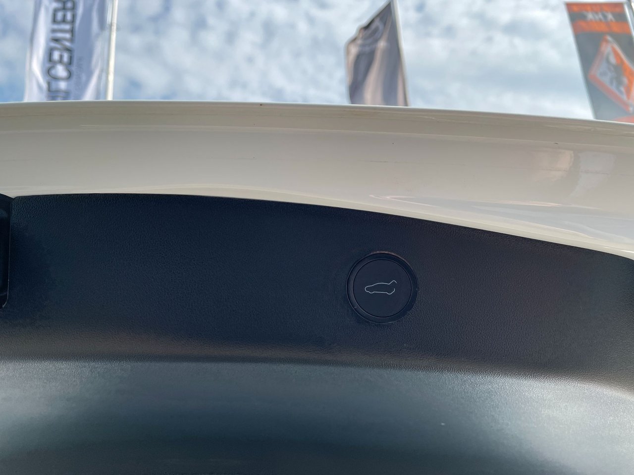 Tesla Model 3 Long Range AWD, 440hk, 2023