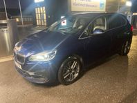 BMW 225xe Plug-In Hybrid Active Tourer Pano Skinn Luxury Eu6