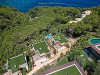 Parhus Sa Riera Begur Girona