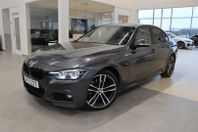 BMW 330 i xDrive M-Sport Navi Harman Kardon Sportstol Farthå