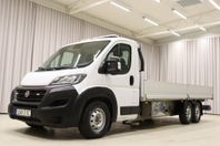 Fiat Ducato 160HK Flak Extra Lång Lastar 945KG Leasebar