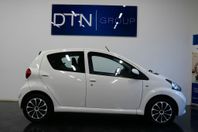 Toyota Aygo 5-dörr/1.0/VVT-i/AUTO/Nybes/Kamkedja/Sv-Såld