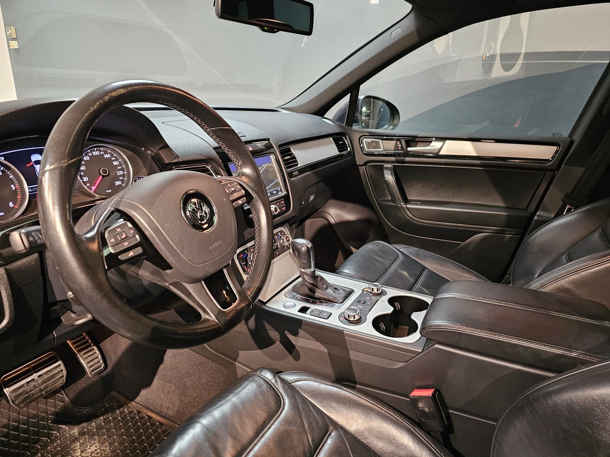 Volkswagen Touareg 4.2 V8 TDI DPF 4Motion TipTronic, 340hk, 2014