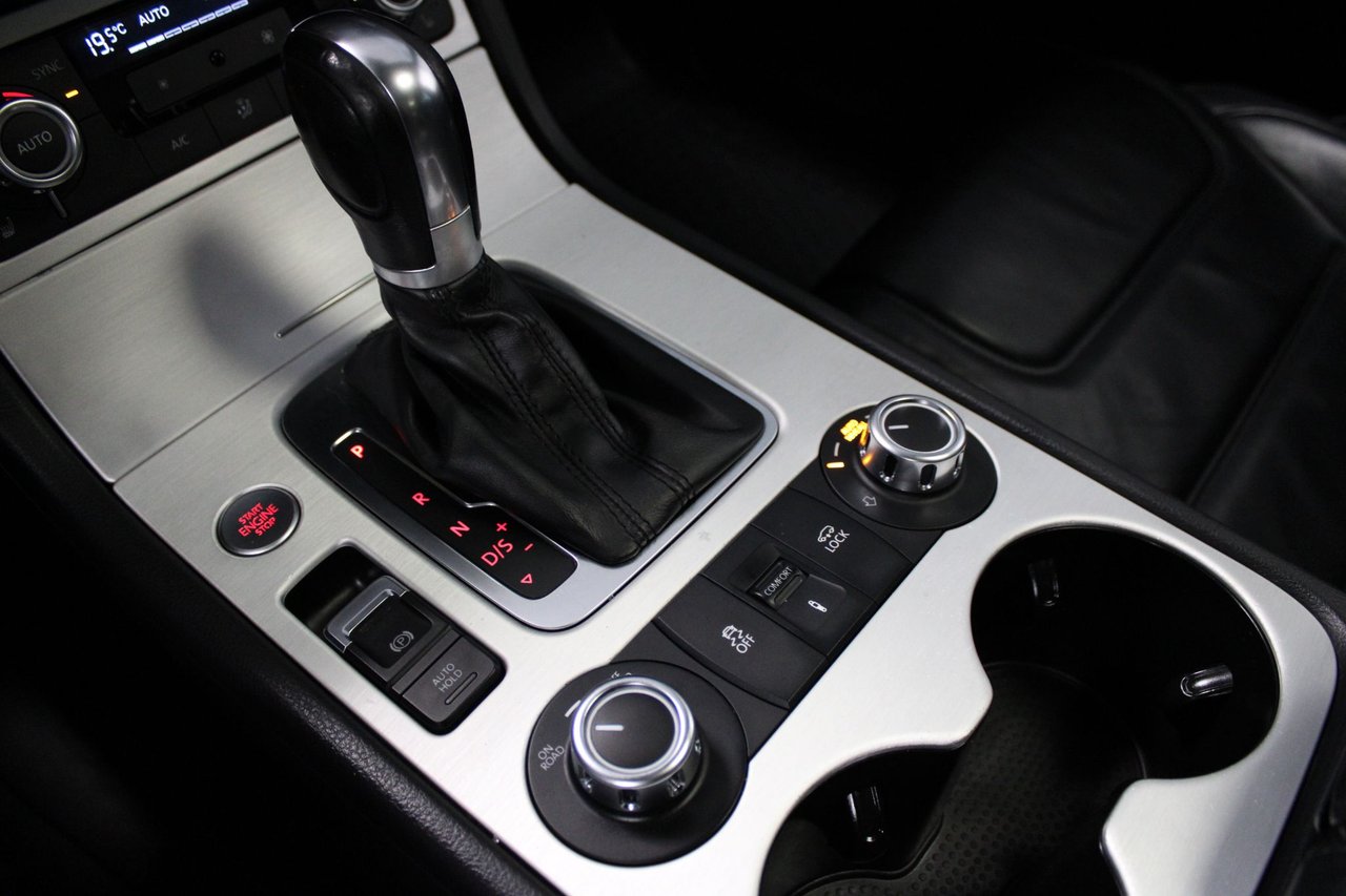 Volkswagen Touareg 4.2 V8 TDI DPF 4Motion TipTronic, 340hk, 2014