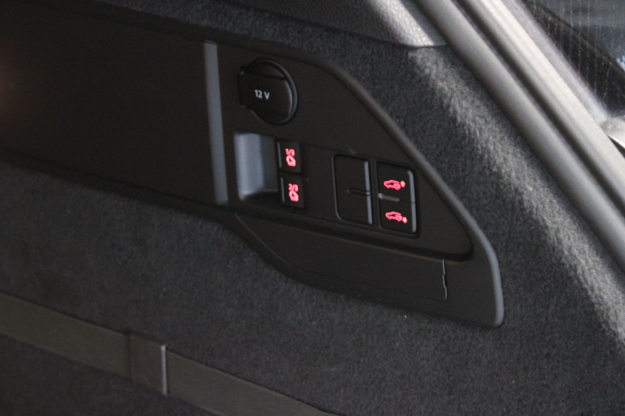 Volkswagen Touareg 4.2 V8 TDI DPF 4Motion TipTronic, 340hk, 2014