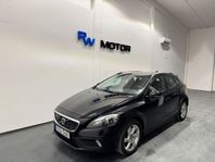 Volvo V40 Cross Country D3 Momentum 150hk VOC D-värm Navi