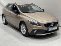 Volvo V40 D2 CROSS COUNTRY MOMENTUM 120hk Värmare