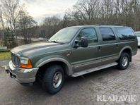 Ford Excursion