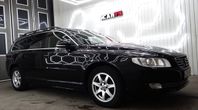 Volvo V70 D3 Classic | Taklucka| Navi| Blis| Motorvärmare|