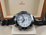 Omega Seamaster Diver 42mm Vit Fullset Toppskick 2020