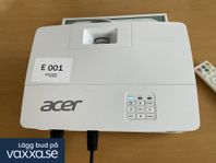 Projektor Acer E001