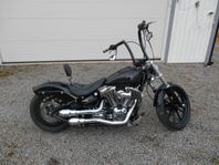 Harley-Davidson Breakout 1.7 Twin Cam 103B Custom BYTE