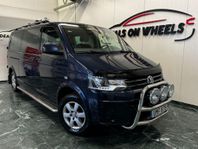 Volkswagen Caravelle 2.0 TDI Comfortline 9-sits Värmare Drag