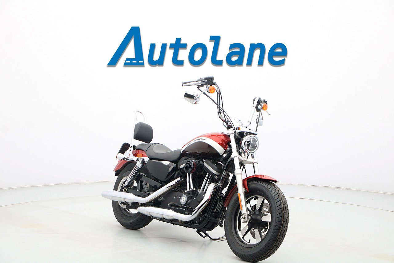 Harley-Davidson XL1200c Sport...