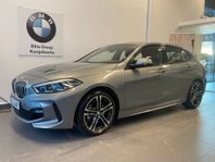 BMW 118I Aut M Sport | Rattvärme | Navi | PDC  | 18"