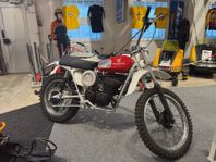 Husqvarna 250 CR  MAG