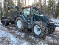 Skogsekipage VALTRA N154 + MOHEDA 151