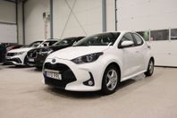 Toyota Yaris Hybrid CVT Active P-Sensorer B-Kamera