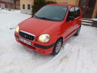 Hyundai Atos Prime 1.0 . Snålbensin , Ny besiktad . Låga mil