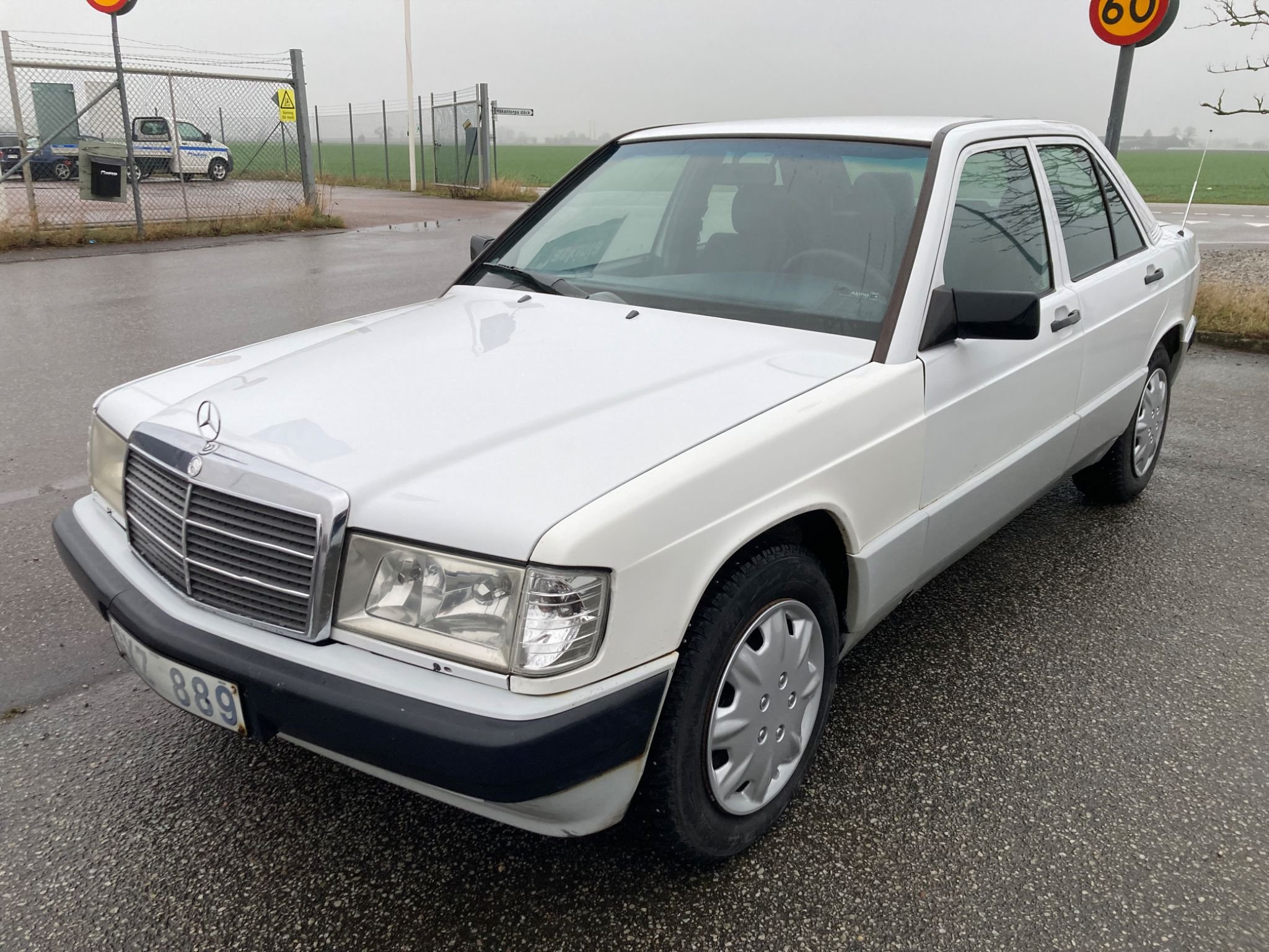Mercedes-Benz 190 E 4G-Tronic, 118hp, 1989