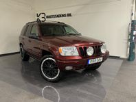 Jeep Grand Cherokee 4.0 4WD V6 Nybesiktad Dragkrok Välvårdad