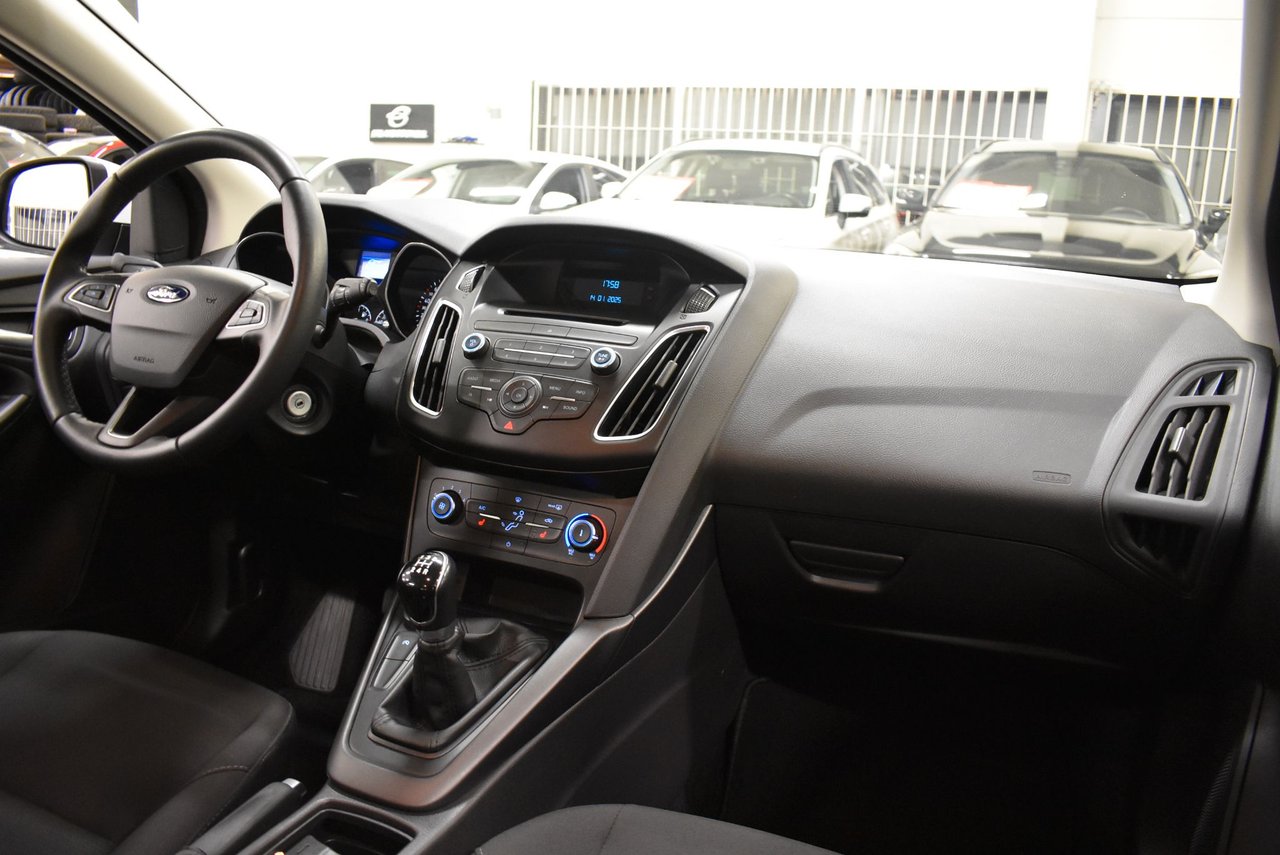 Ford Focus 1.0 EcoBoost Manuell, 5-trinn, 100ps, 2017