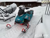 Snöskoter Ski-Doo Freeride 850