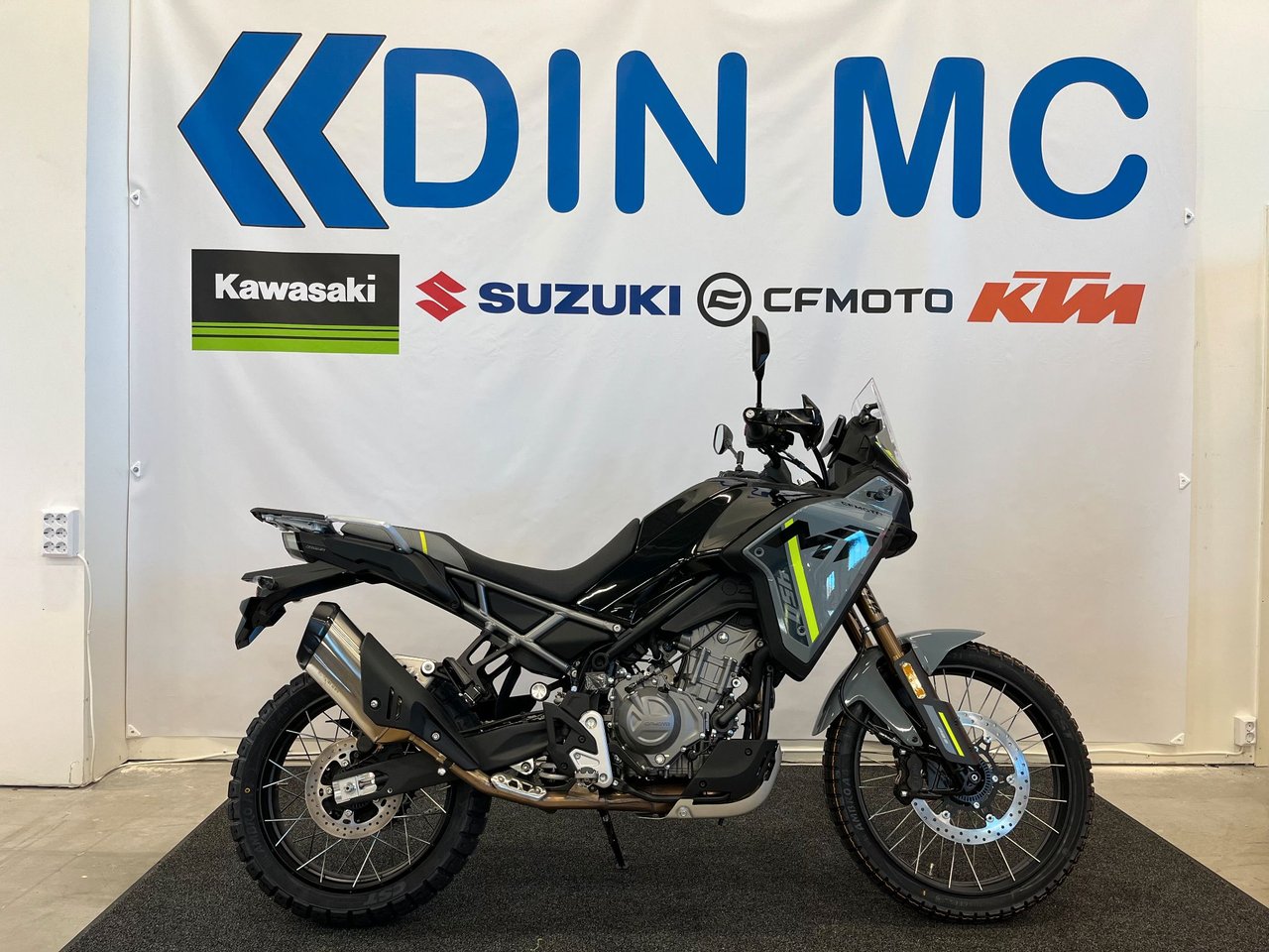 CFMOTO 450 MT " För omgående ...