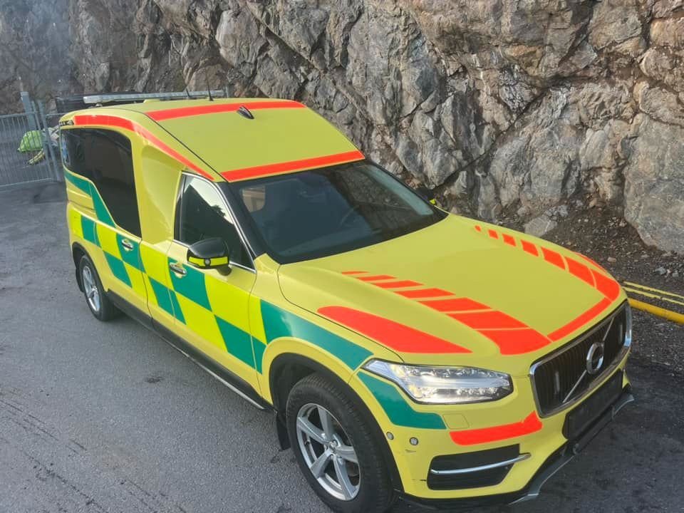 Volvo XC90 Ambulans Nilsson D...