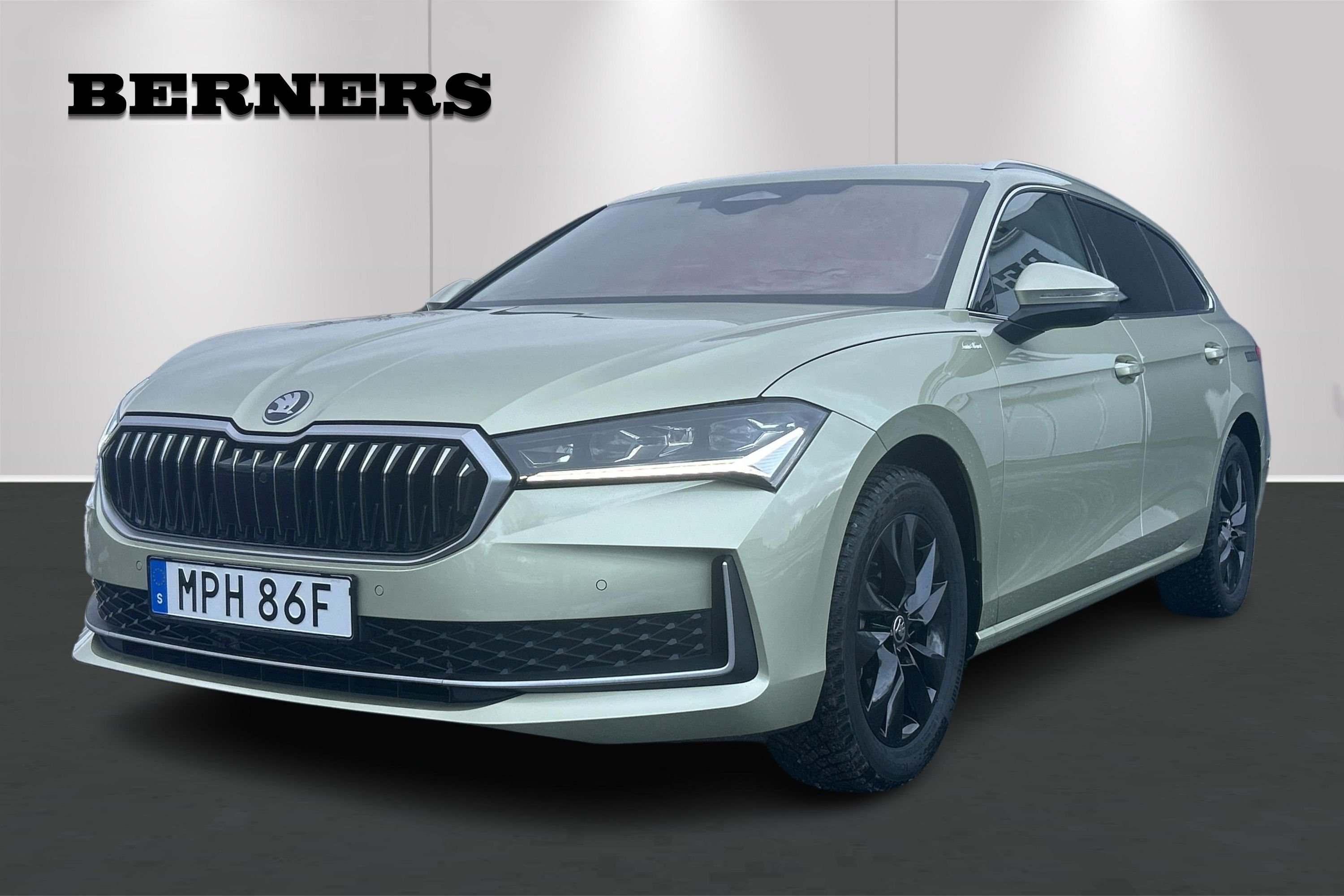 Škoda Superb Combi 2.0 TDI 4x4 DSG Sequential, 193hp, 2024